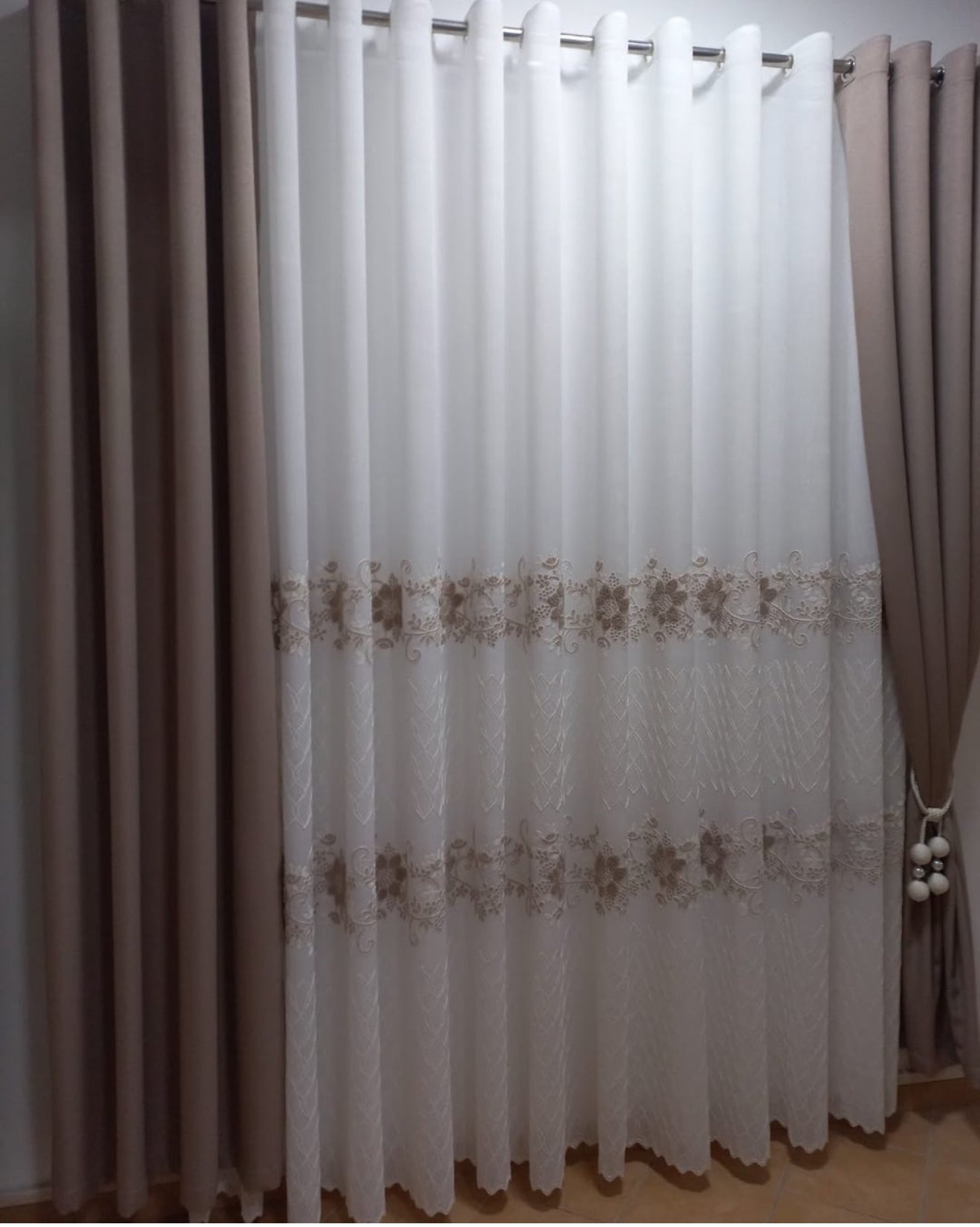 Tende color terra e senape