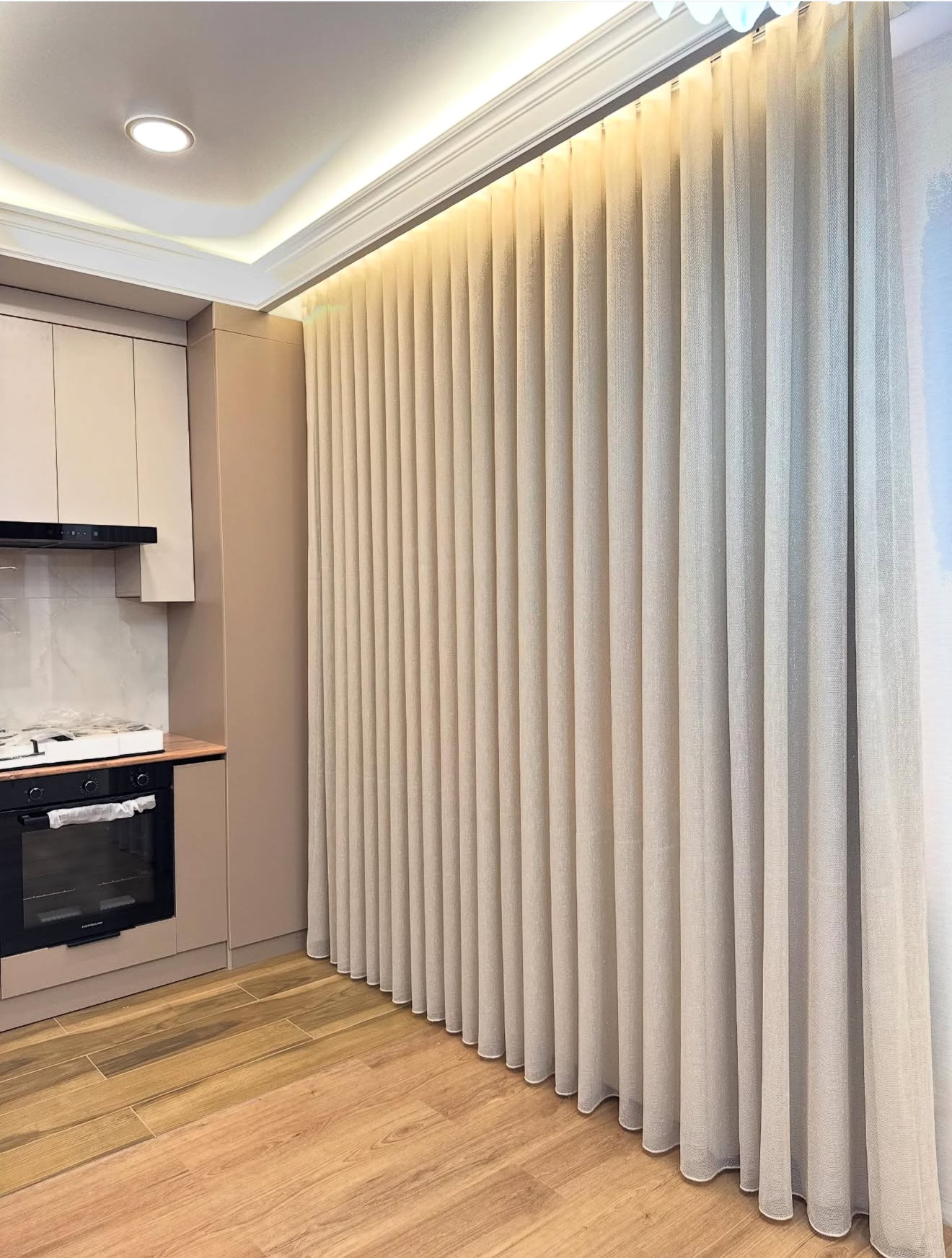 Voile beige tramato su misura – Viscosa e lino – Altezza 2,90m